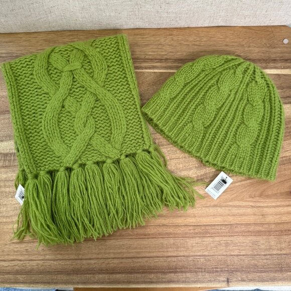 Banana Republic thick Aran cable knit pull-through Cashmere scarf green NWT - Picture 13 of 13